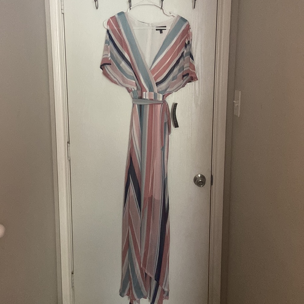 Women's Belted Waist Maxi Dress